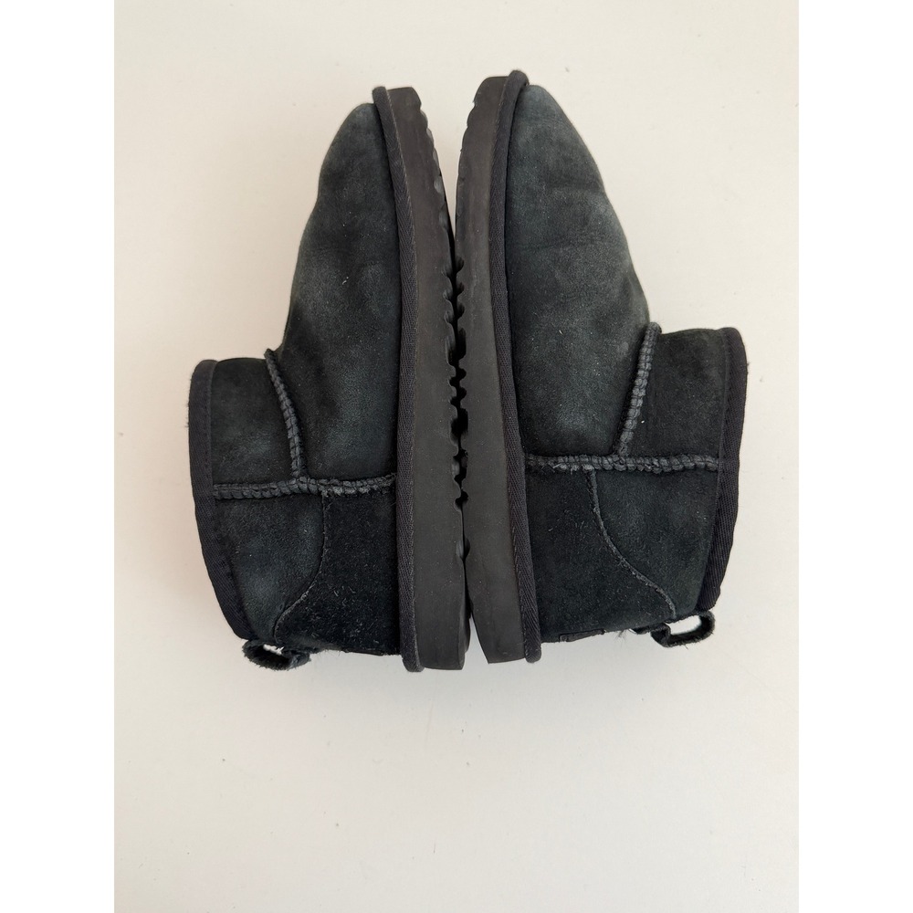 UGG Classic Ultra Mini Black Suede Ankle Boots 1116109 Girls Size 4 - Picture 7 of 8
